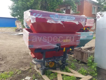 Разбрасыватель минеральных удобрений 800 литров