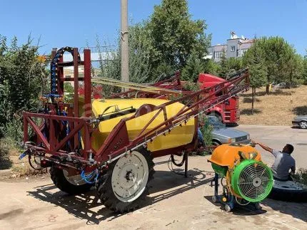 Опрыскиватель полевой прицепной MAMMOTH1600 (MOSH)